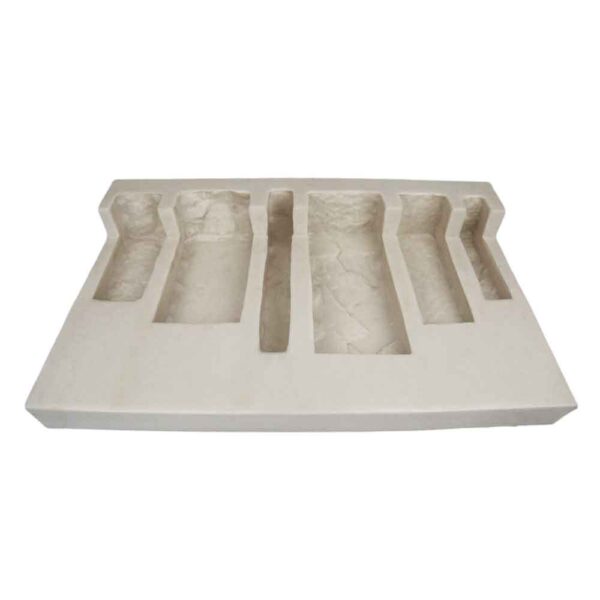 Stack Corner Molds for Concrete