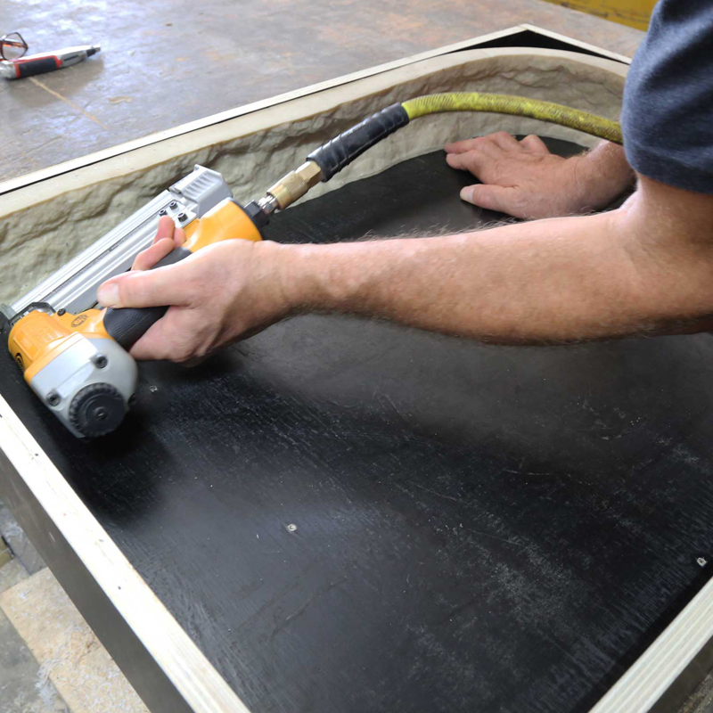 Edge Form Liner